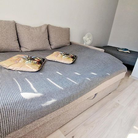 Sp Apartment Klaipedas Street Close To Beach Liepāja Екстериор снимка